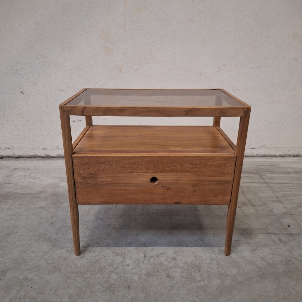 Spindle bedside table