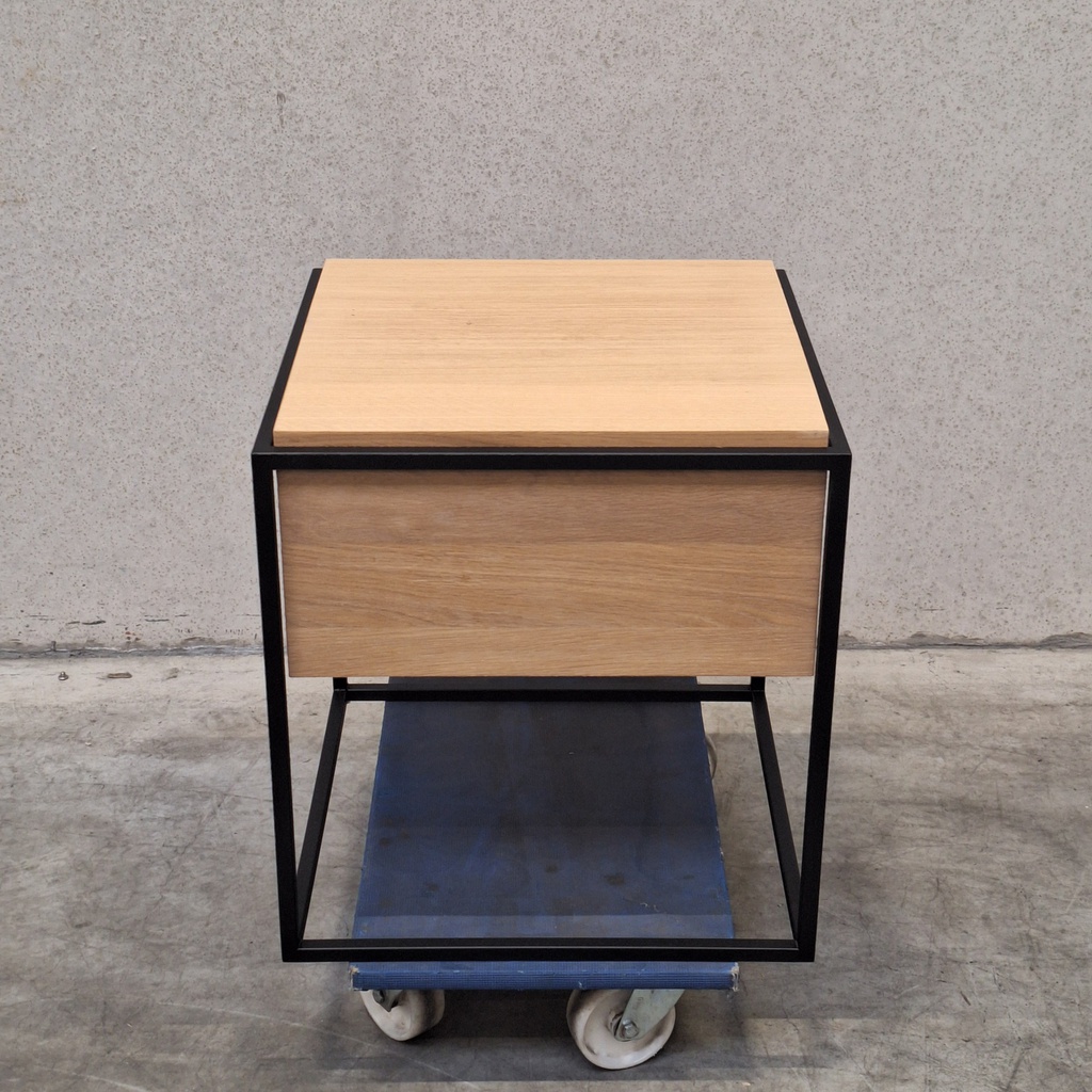 Monolit bedside table