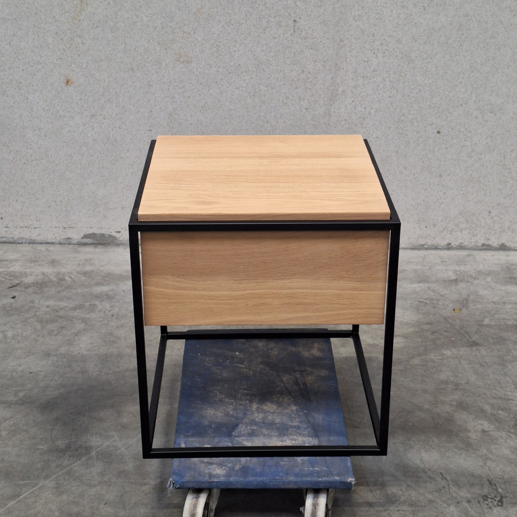 Monolit bedside table