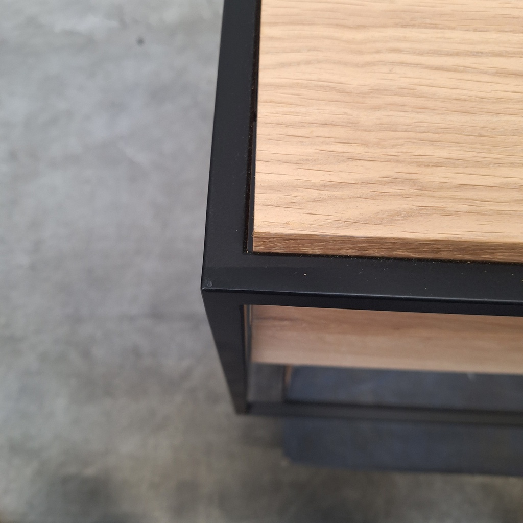 Monolit bedside table