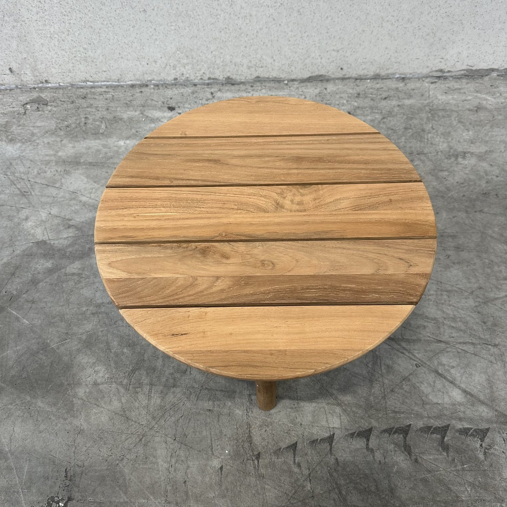 Quatro outdoor side table