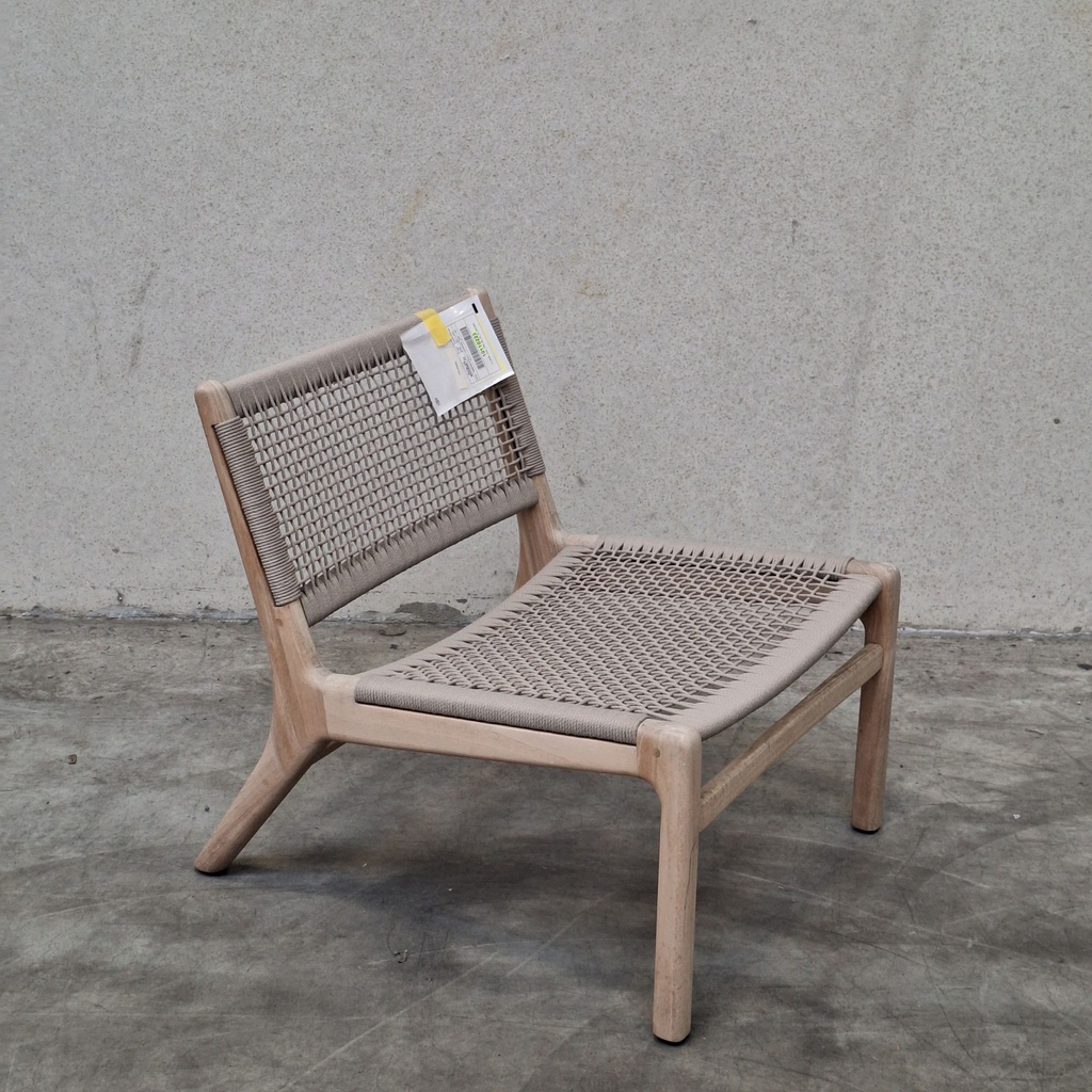Jack Woven outdoor lounge chair