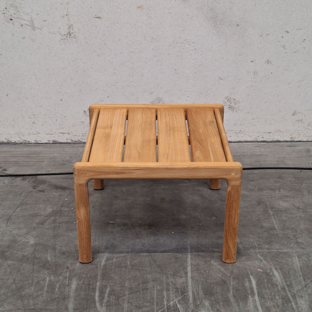 Jack outdoor side table