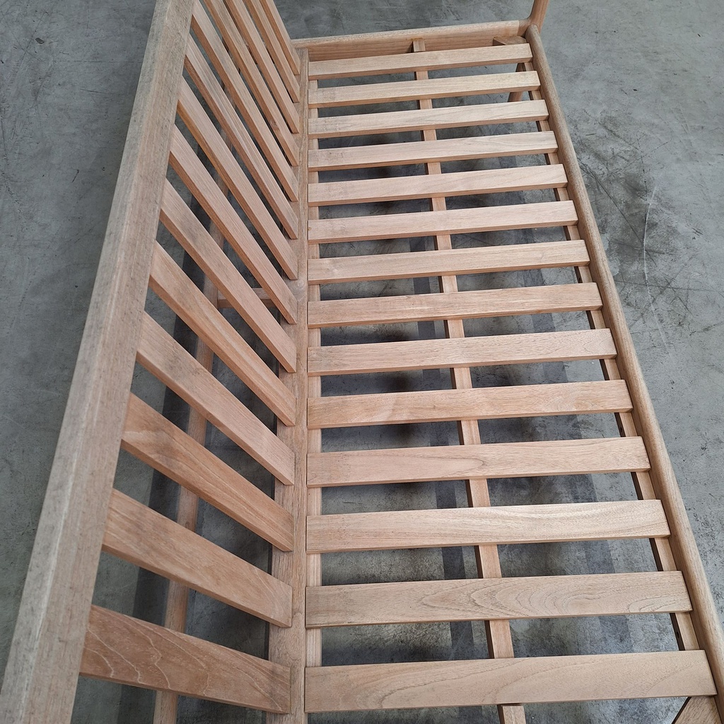 Jack outdoor 2-seater sofa with cushion