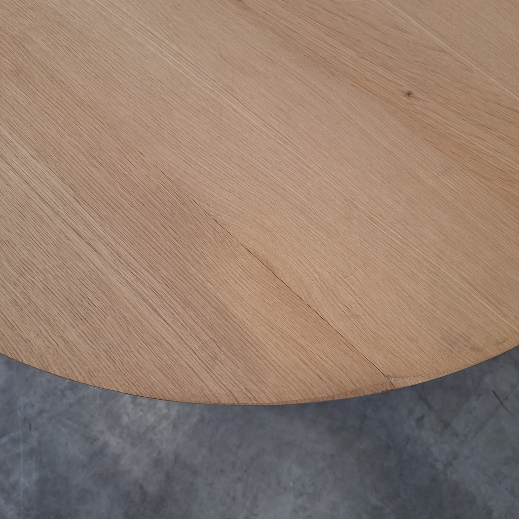 Torsion dining table - 90cm