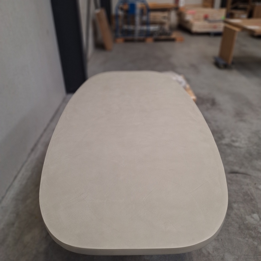 Canyon outdoor dining table - 230cm