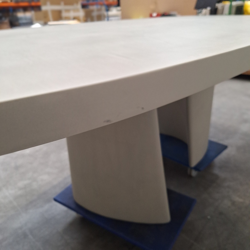 Canyon outdoor dining table - 230cm
