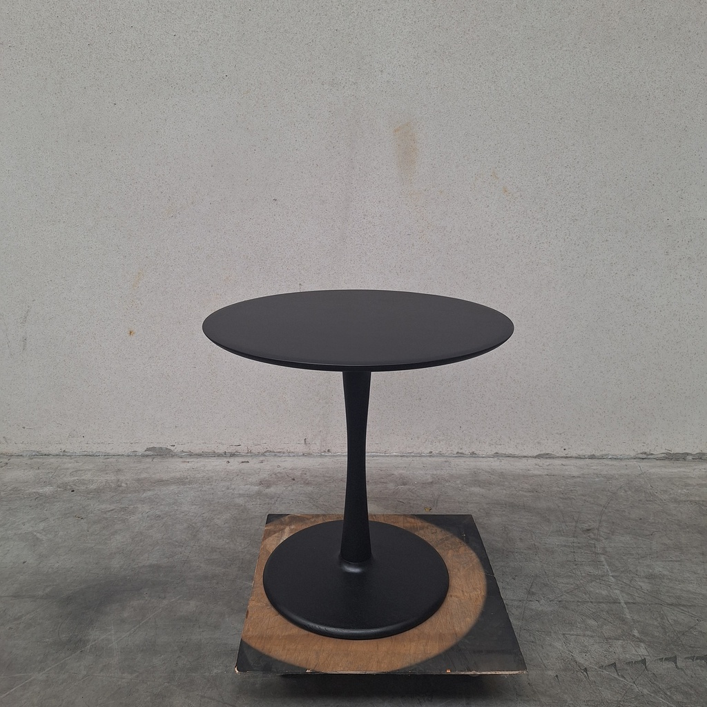 Torsion dining table - 70cm
