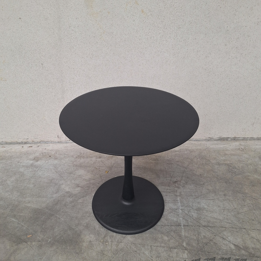 Torsion dining table - 70cm