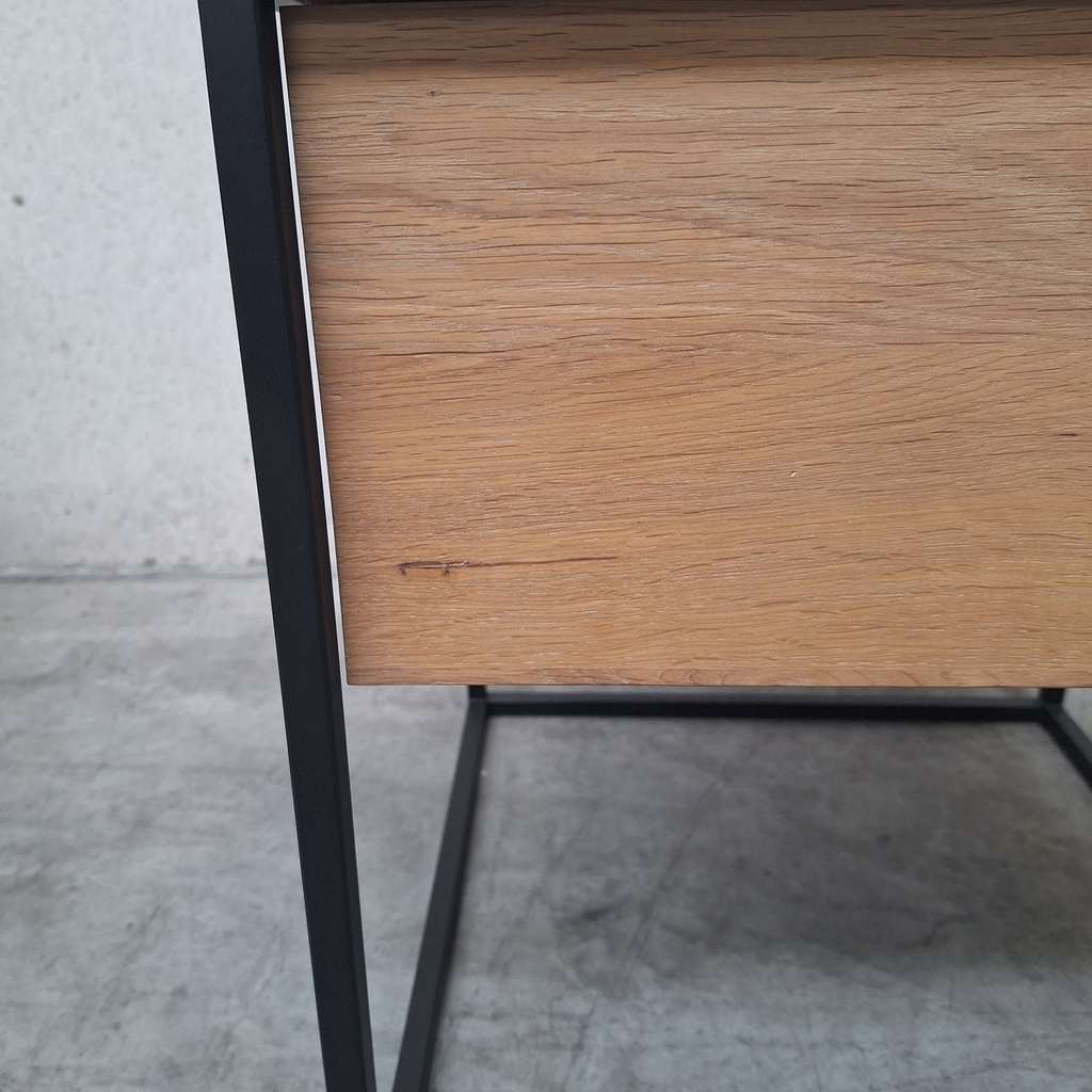 Monolit bedside table