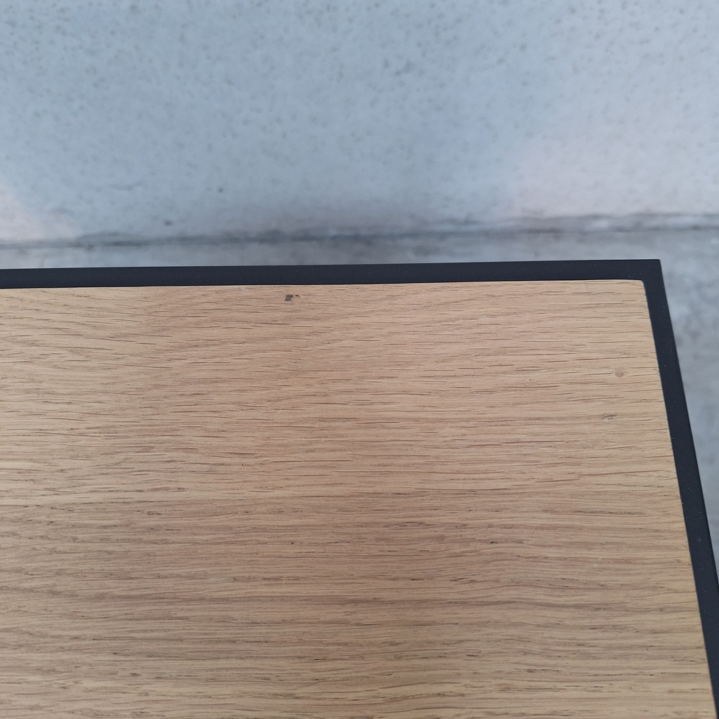 Monolit bedside table