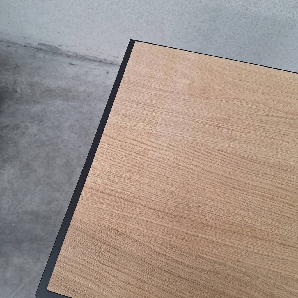 Monolit bedside table