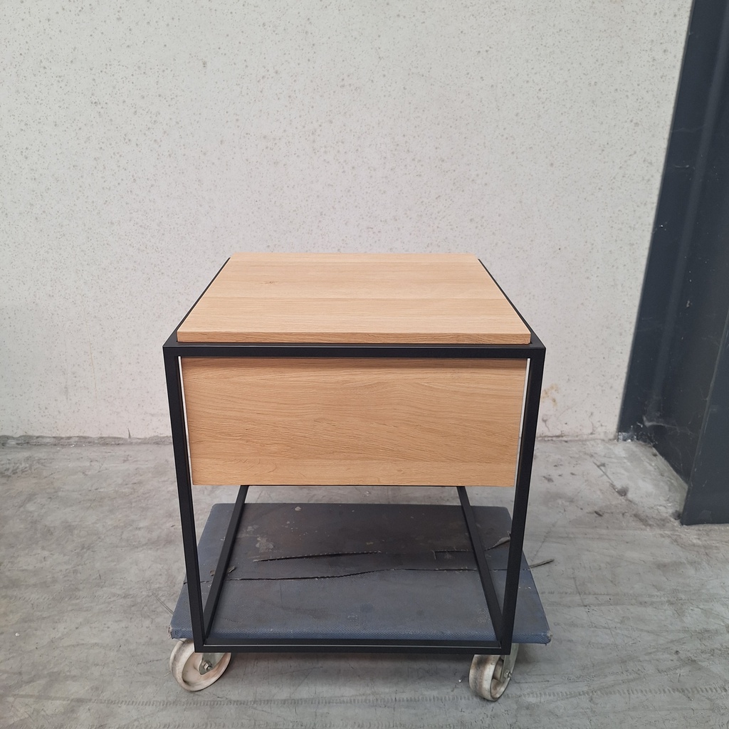 Monolit bedside table