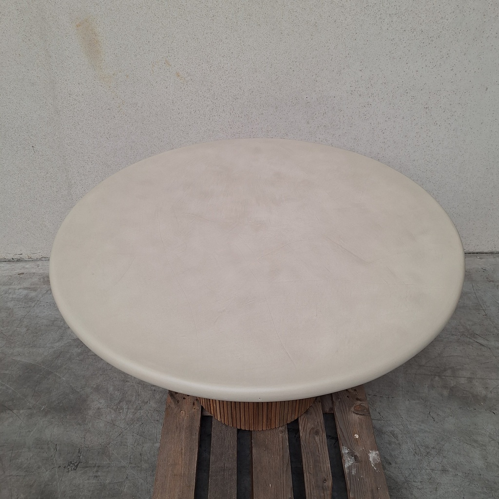 Roller Max outdoor dining table - 125cm
