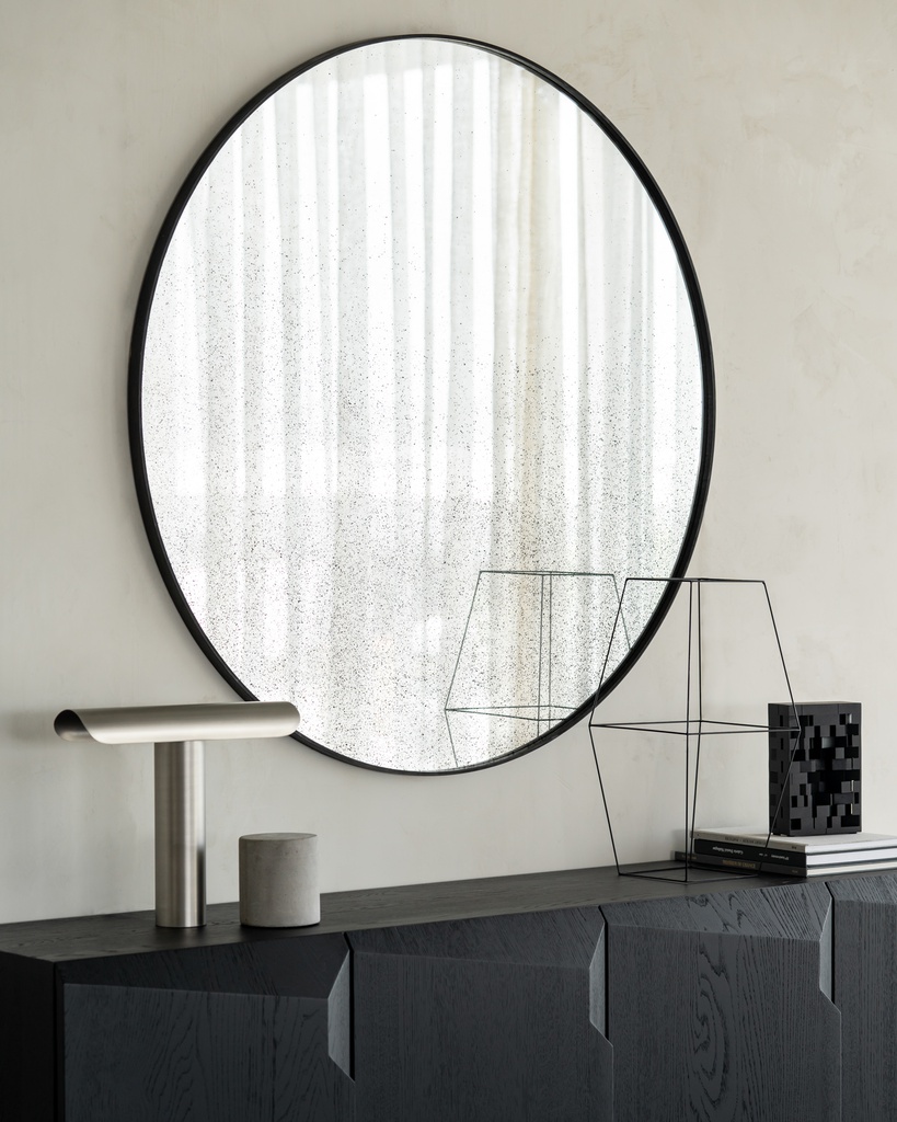 Aged wall mirror TEMPLATE
