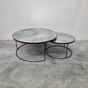 Nesting coffee table set