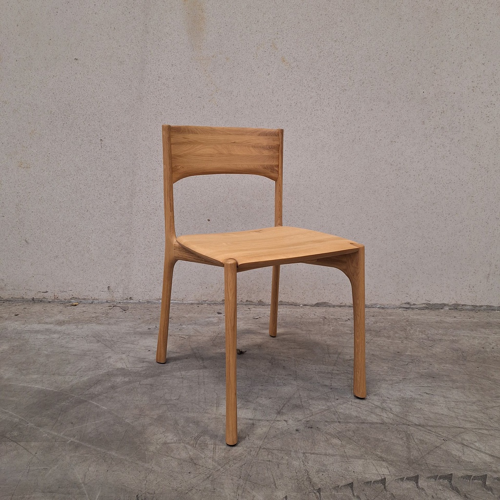 PI dining chair