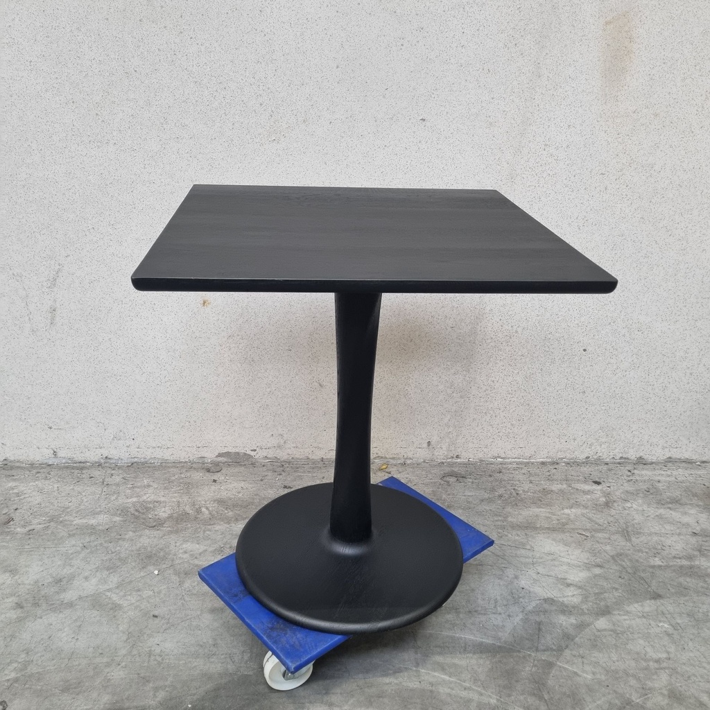 Torsion dining table - 70cm