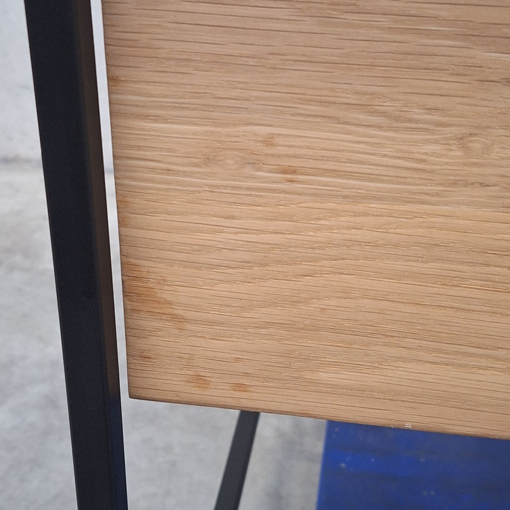 Monolit bedside table