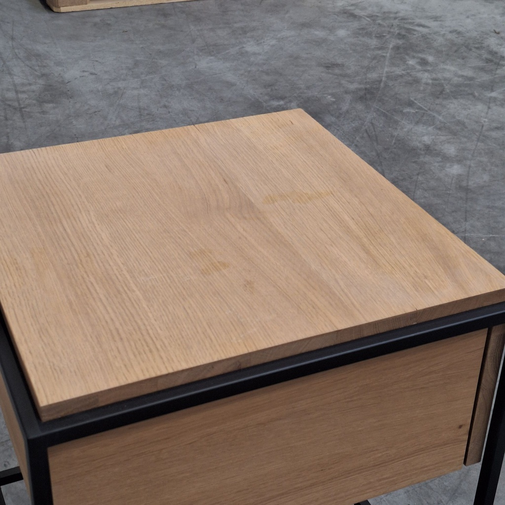 Monolit bedside table