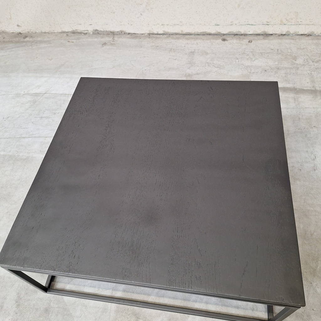Thin coffee table
