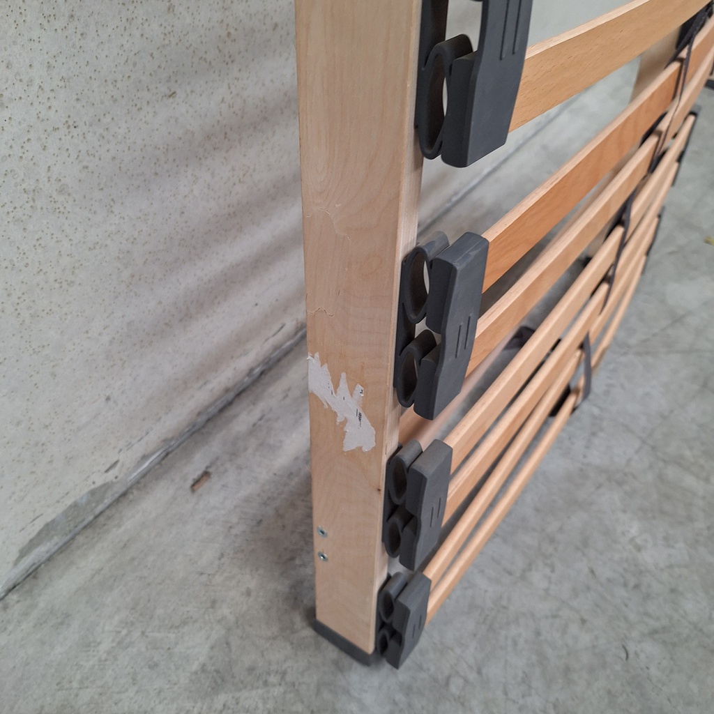 Slatted bed base