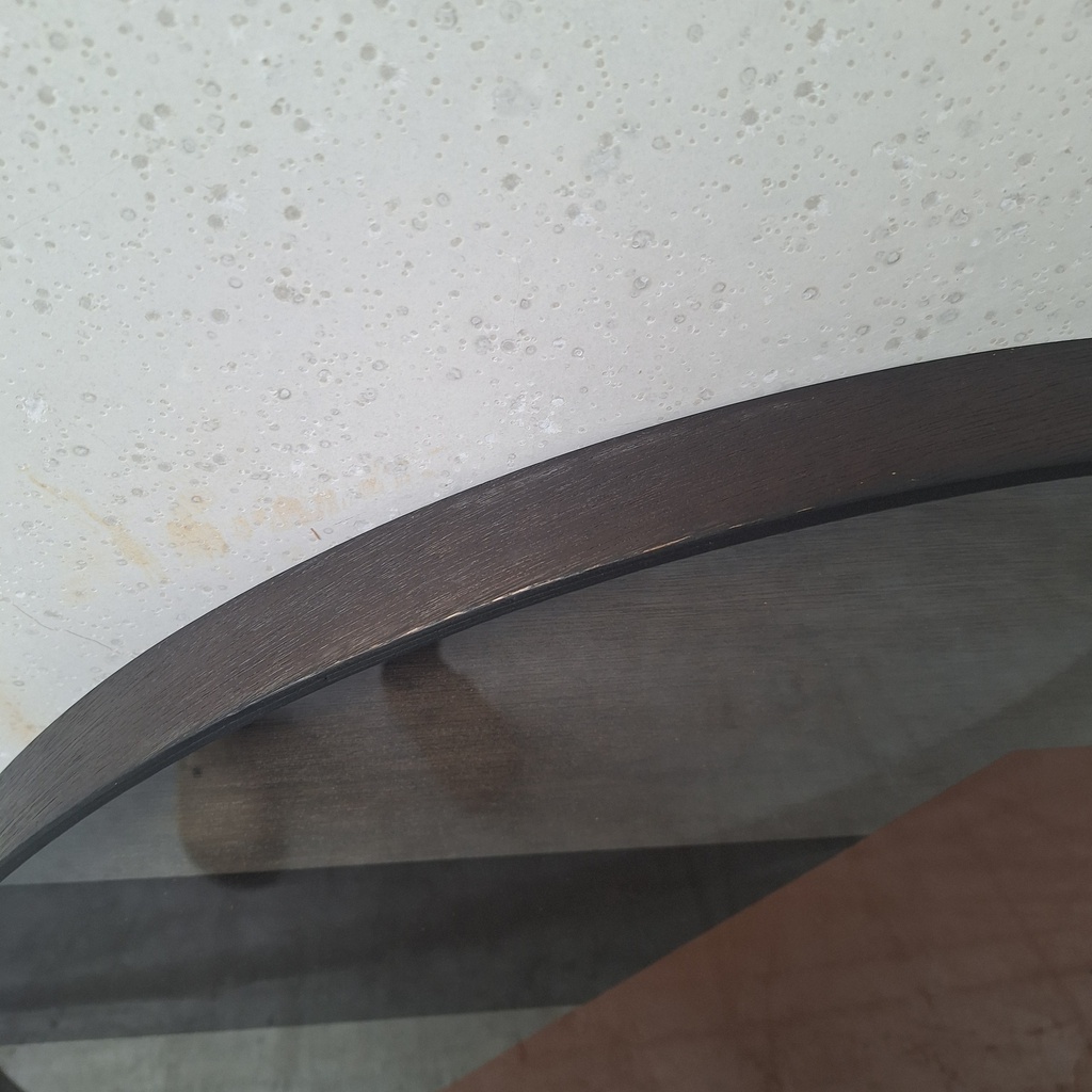 Angle glass tray