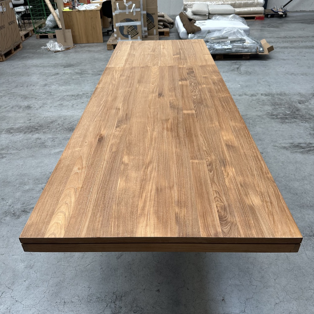 Double extendable dining table