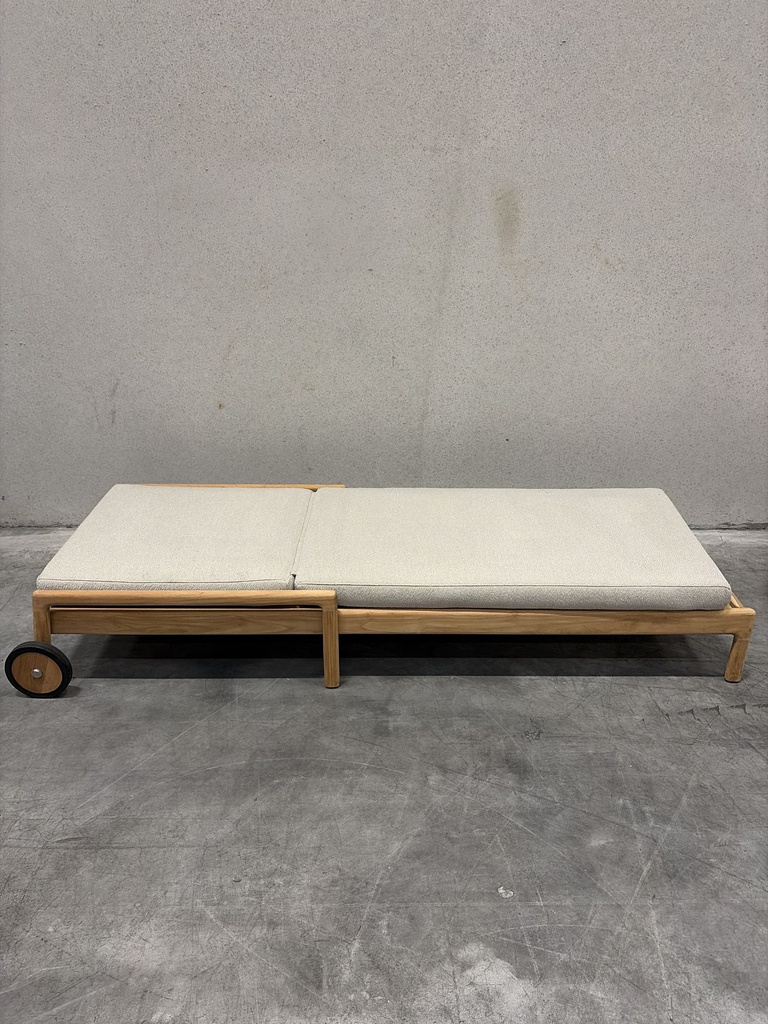 Jack outdoor adjustable lounger cushion