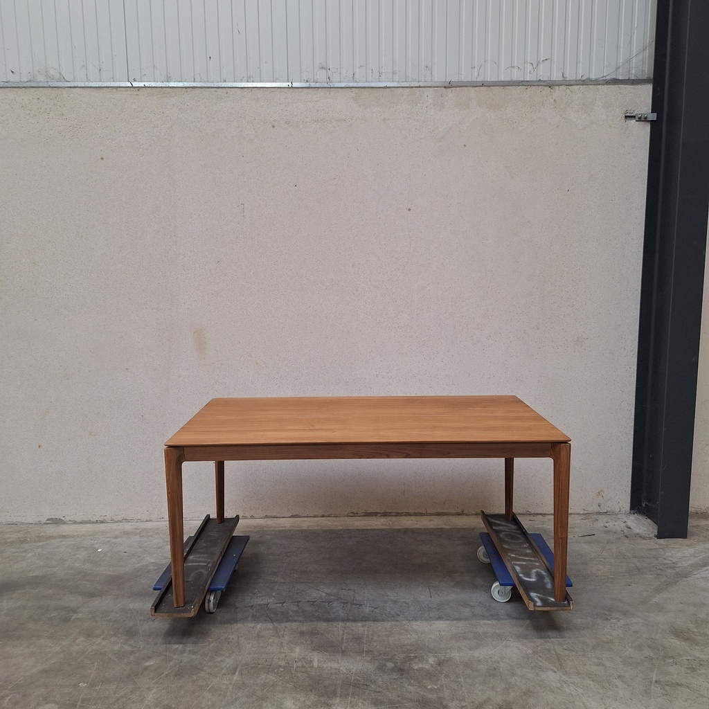 Bok extendable dining table