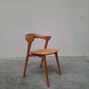 Set of 2 Bok dining chairs
