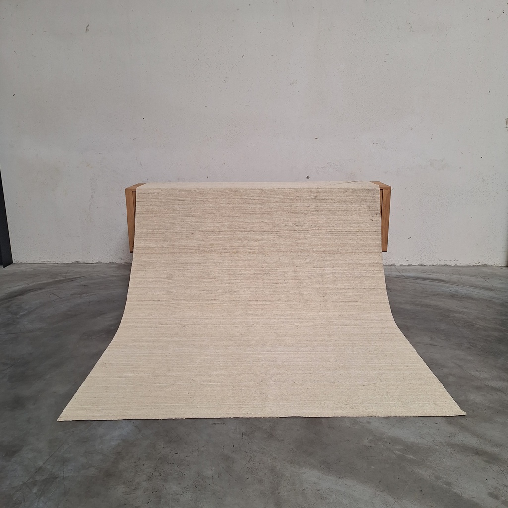 Nomad kilim rug - Sand 200x300cm