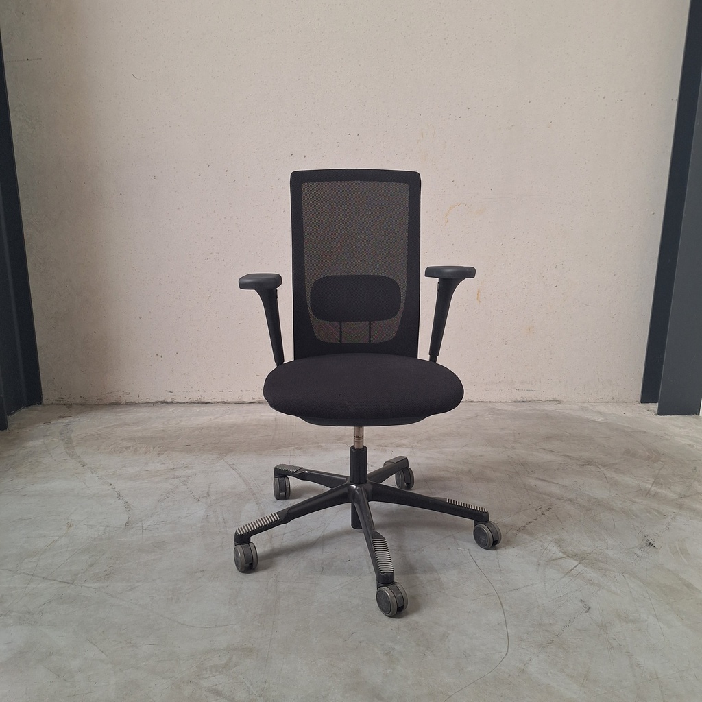 Futu mesh 1100 office chair