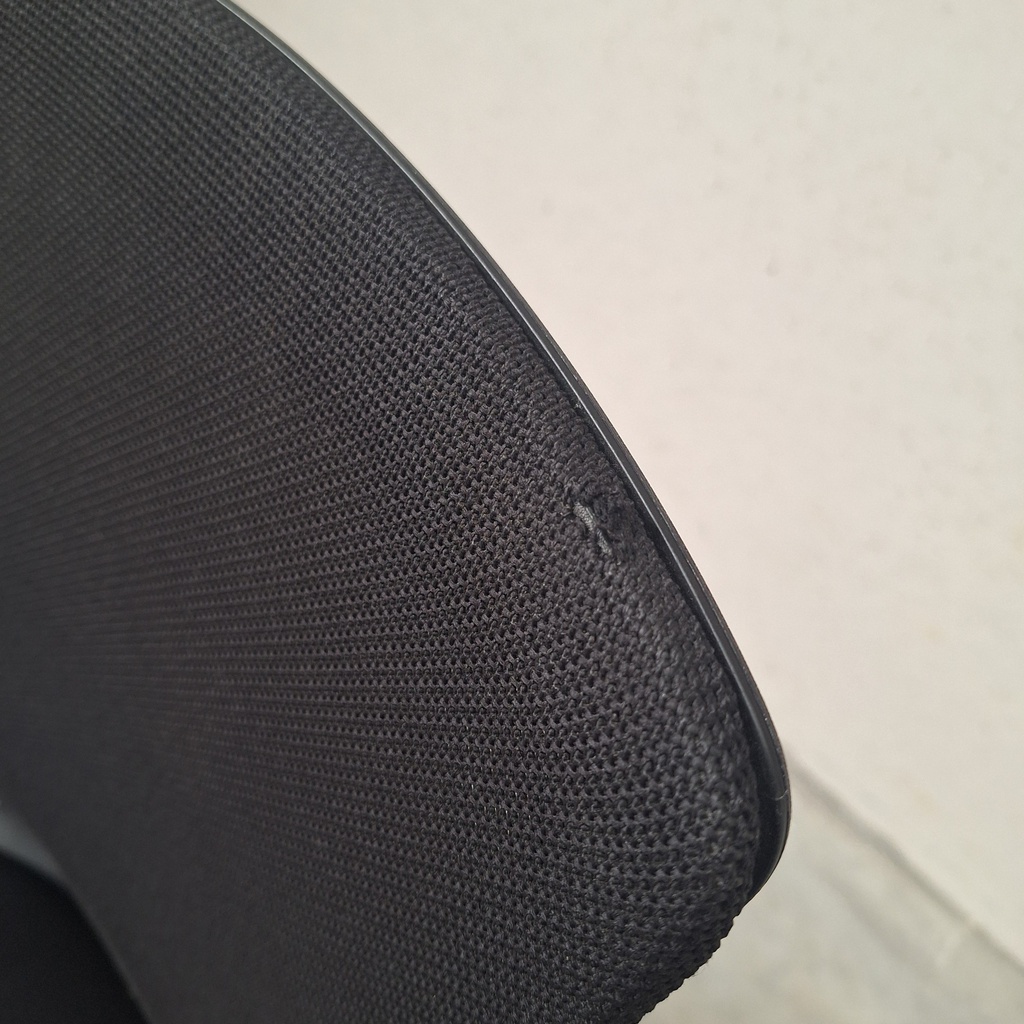Futu mesh 1100 office chair