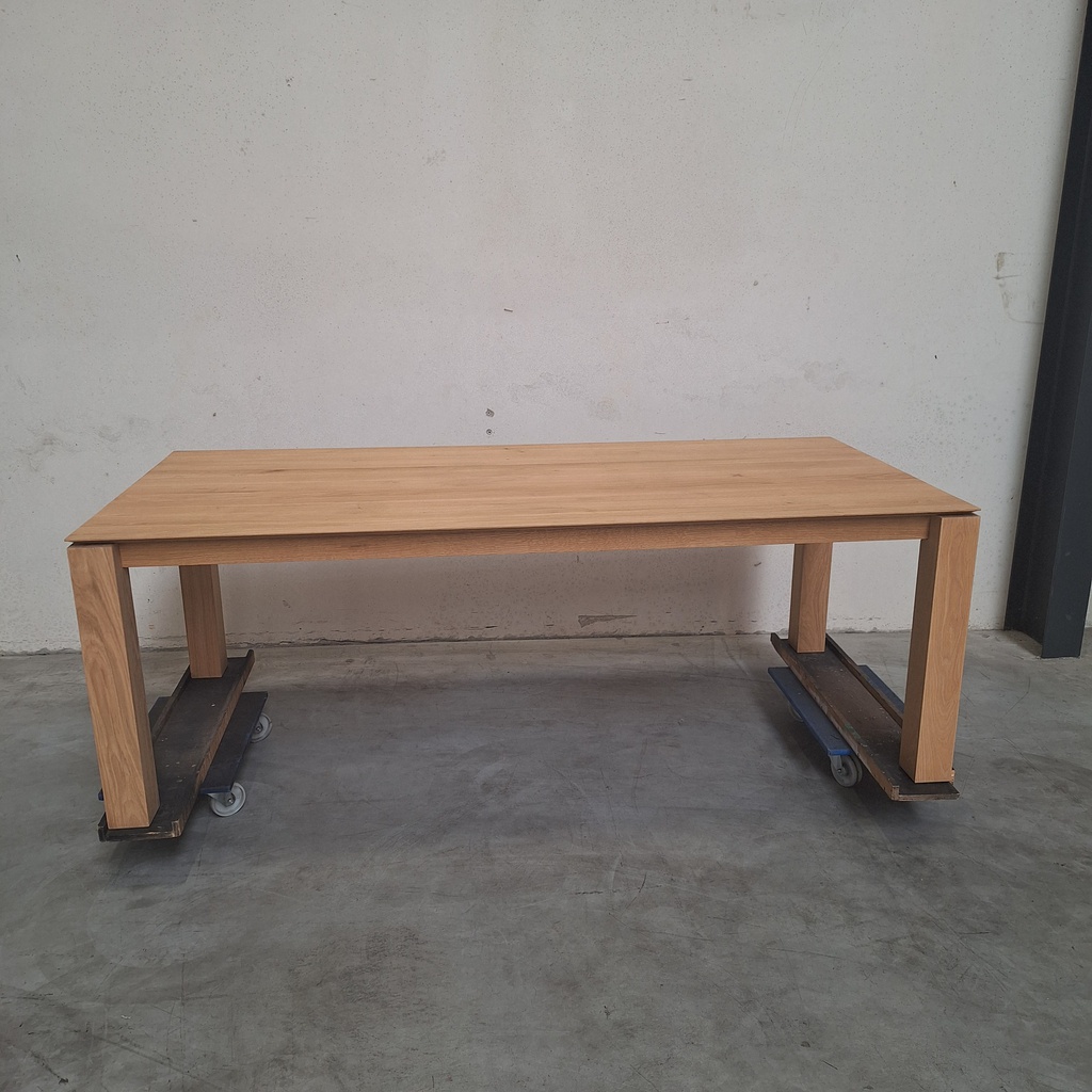 Slice dining table - 220cm
