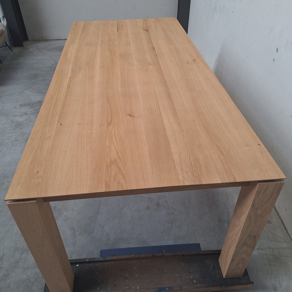 Slice dining table - 220cm