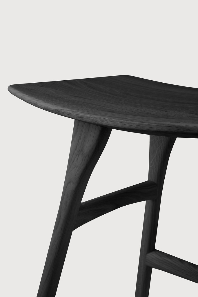 Oak Osso black stool