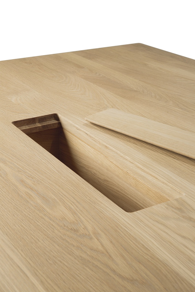 Geometric meeting table
