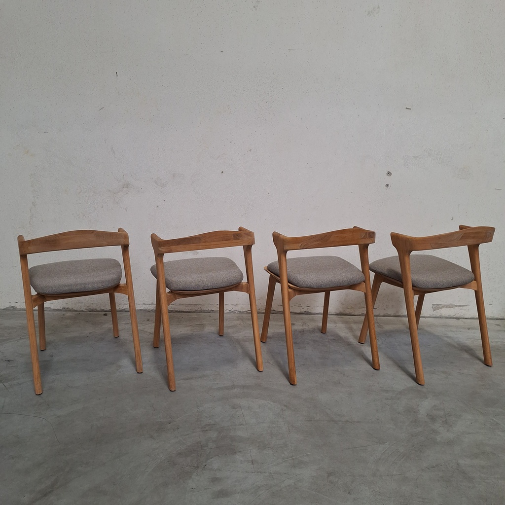 Set of 4 Bok outdoor dining chairs with cushions