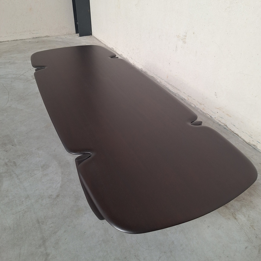 PI coffee table