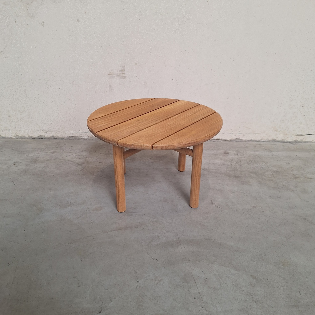 Quatro outdoor side table