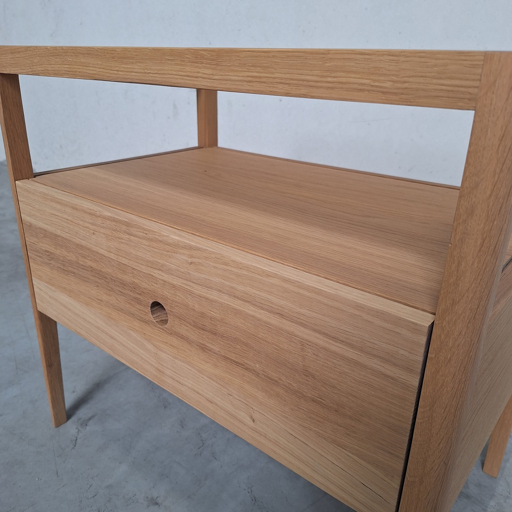 Spindle bedside table