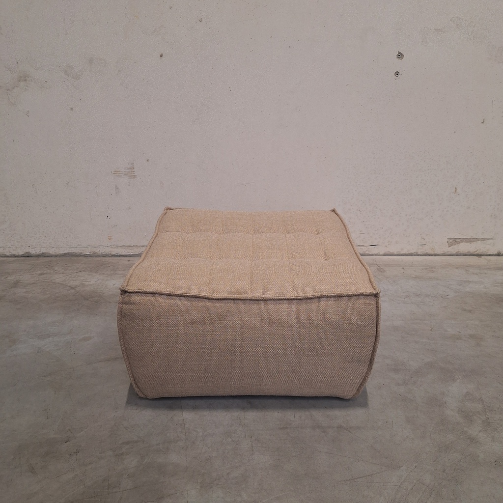 N701 footstool