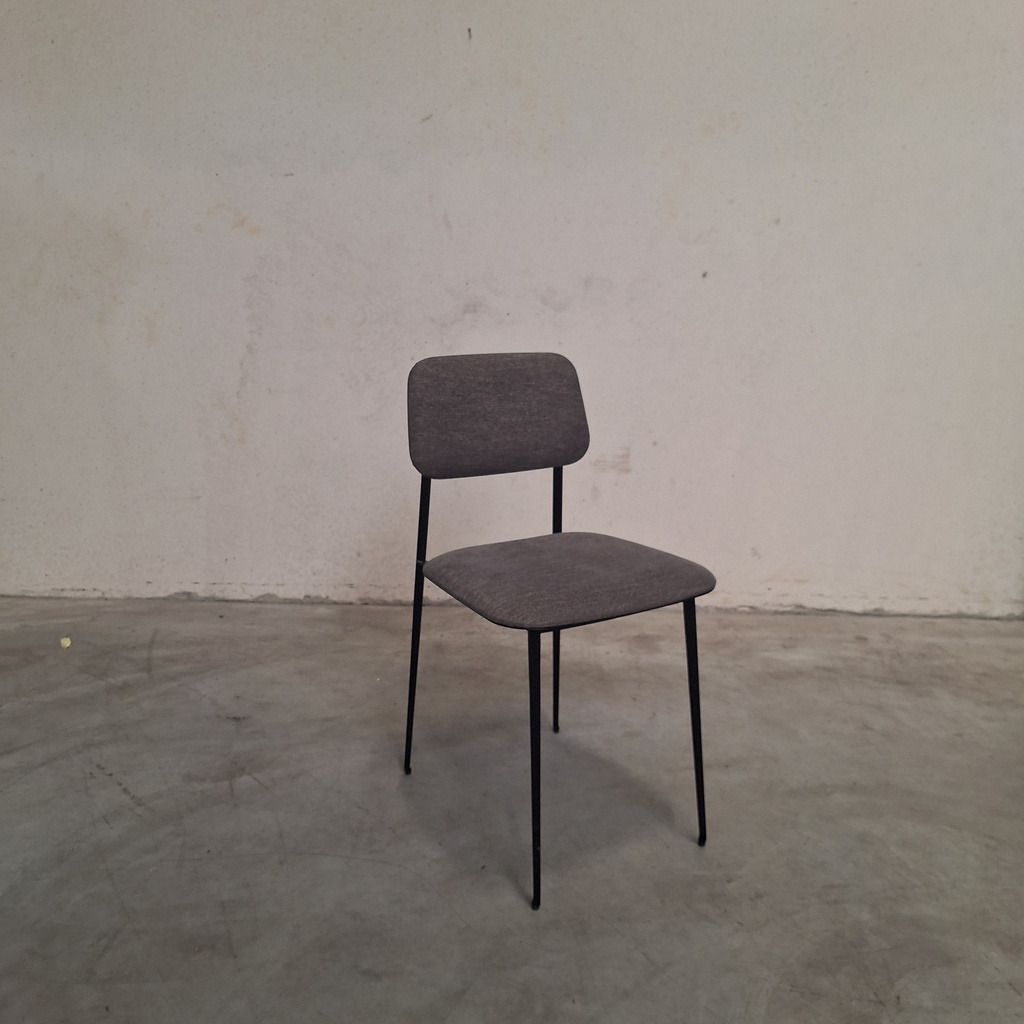 DC dining chair - light grey