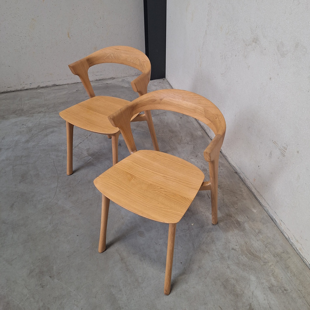 Set of 2 Bok dining chairs