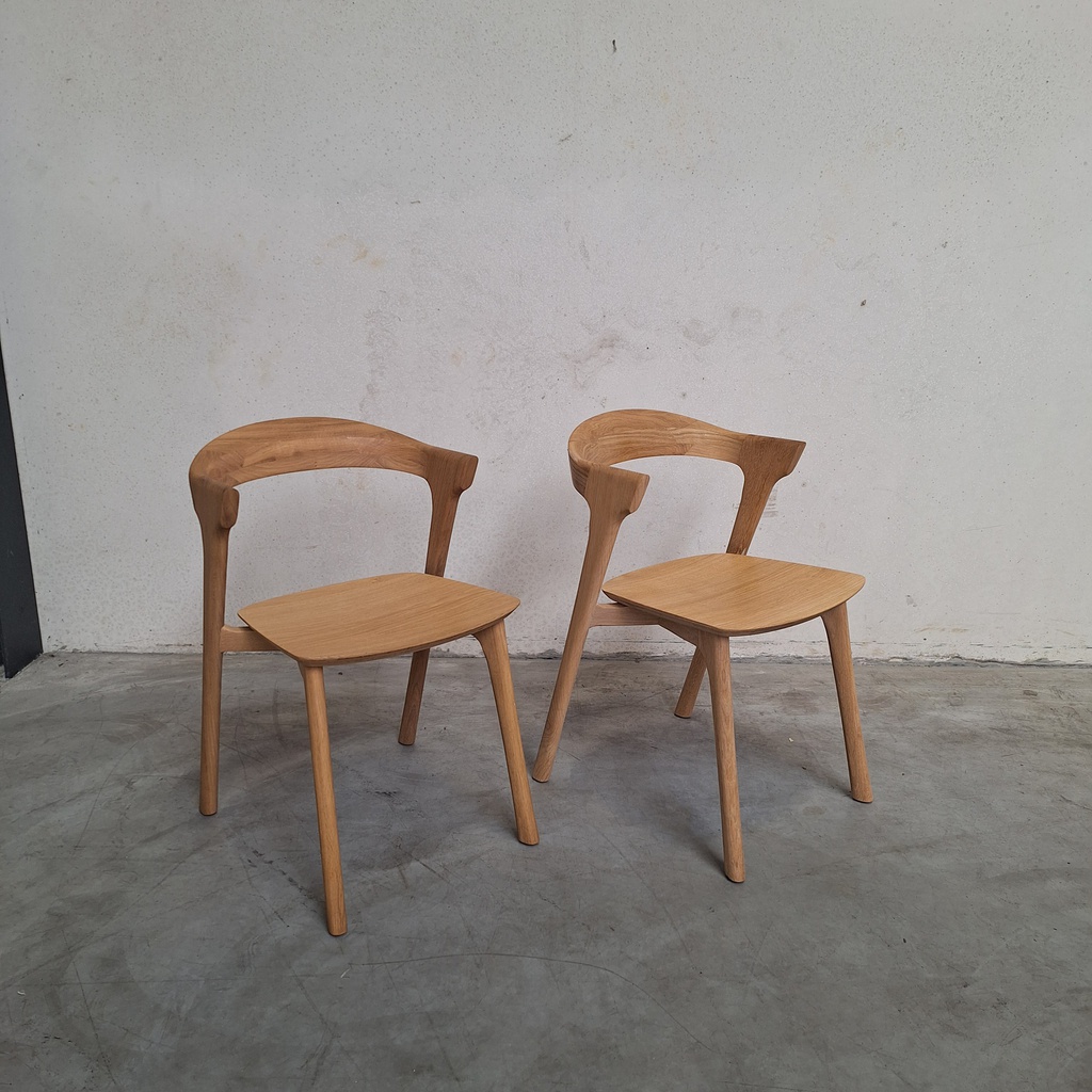 Set of 2 Bok dining chairs