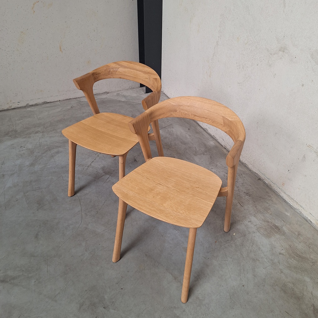 Set of 2 Bok dining chairs