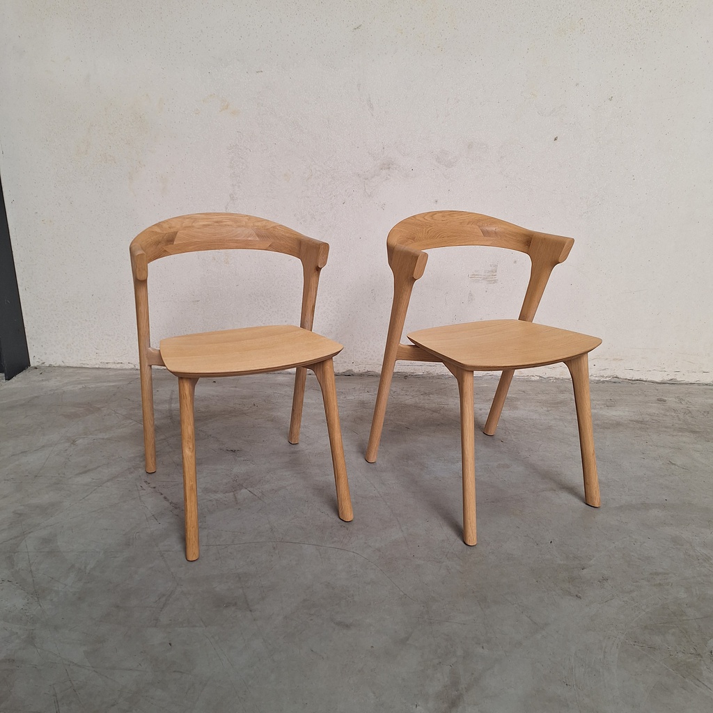 Set of 2 Bok dining chairs
