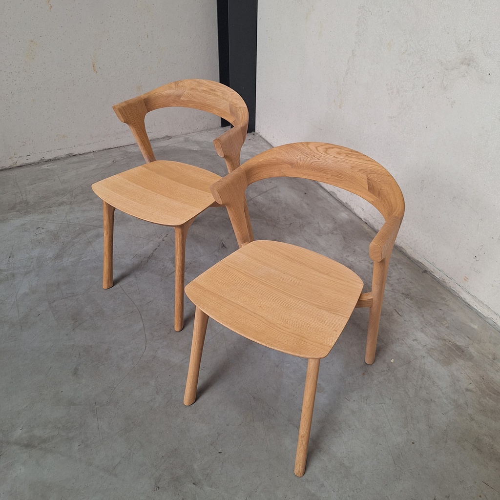 Set of 2 Bok dining chairs