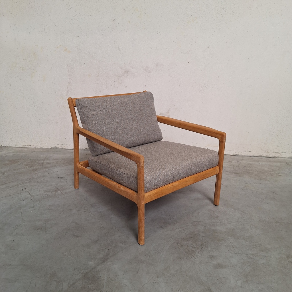 Jack outdoor lounge chair with cushion (Mocha)